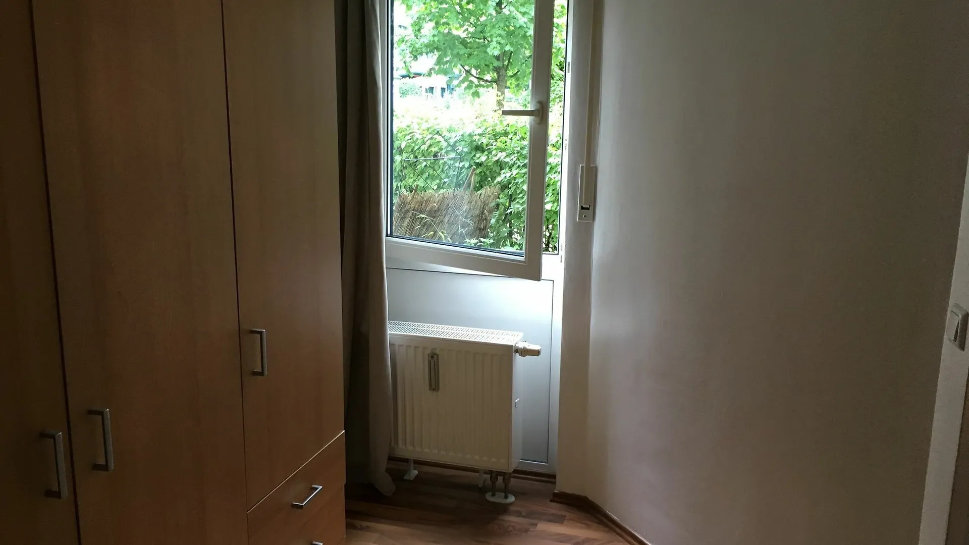 Kn Kahtan Boarding House Apartment Munich