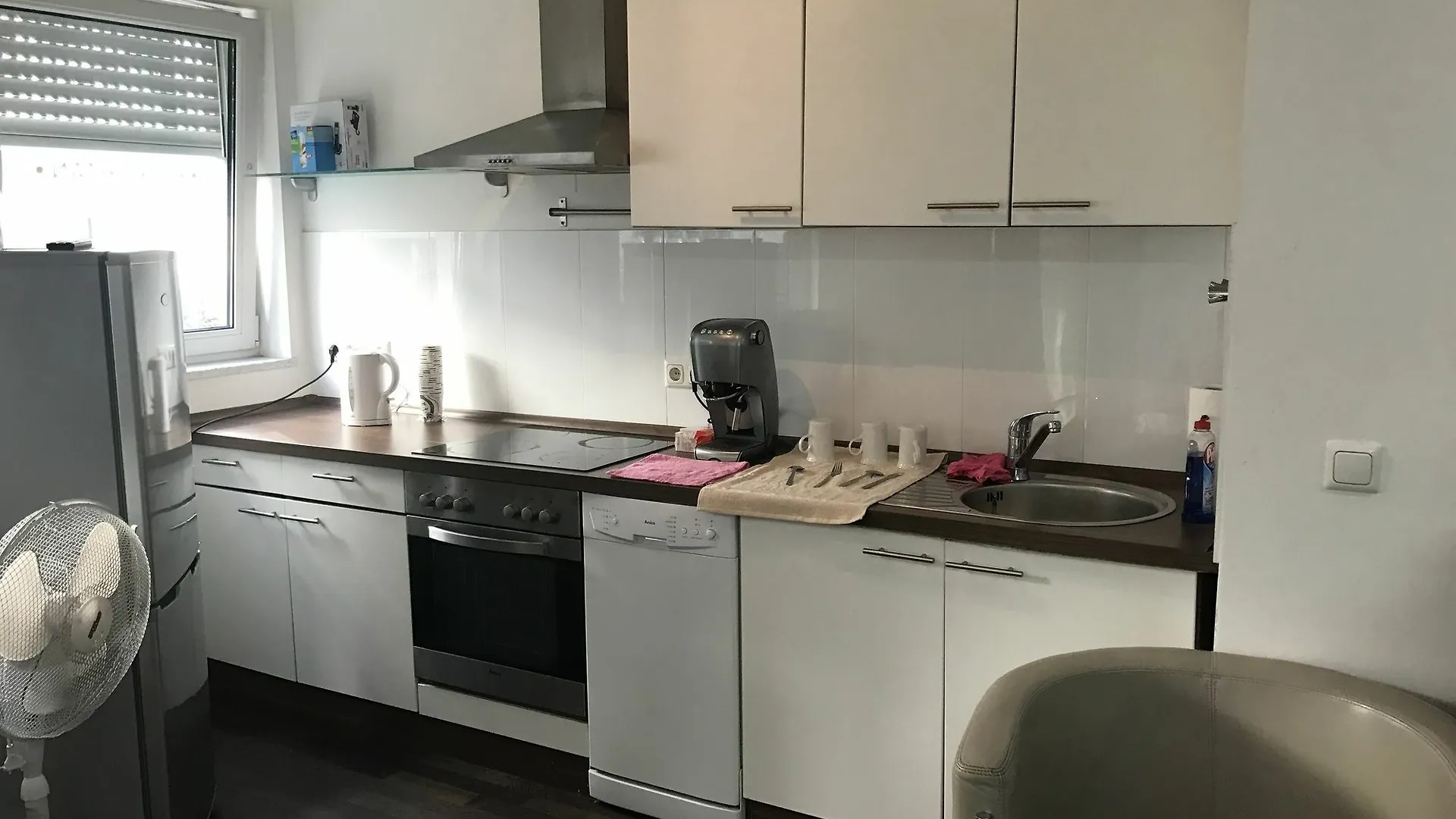 Kn Kahtan Boarding House Apartment Munich