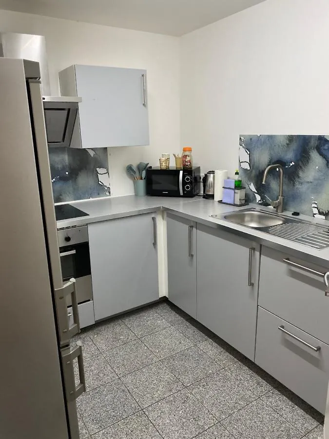 Kn Kahtan Boarding House Apartment Munich Germany